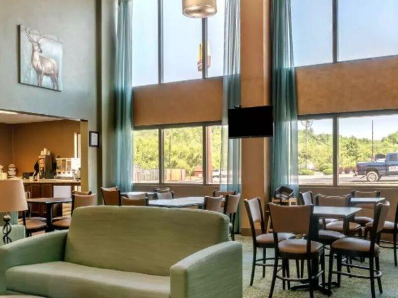 Surestay Plus By Best Western Jonestown Lebanon Valley Esterno foto