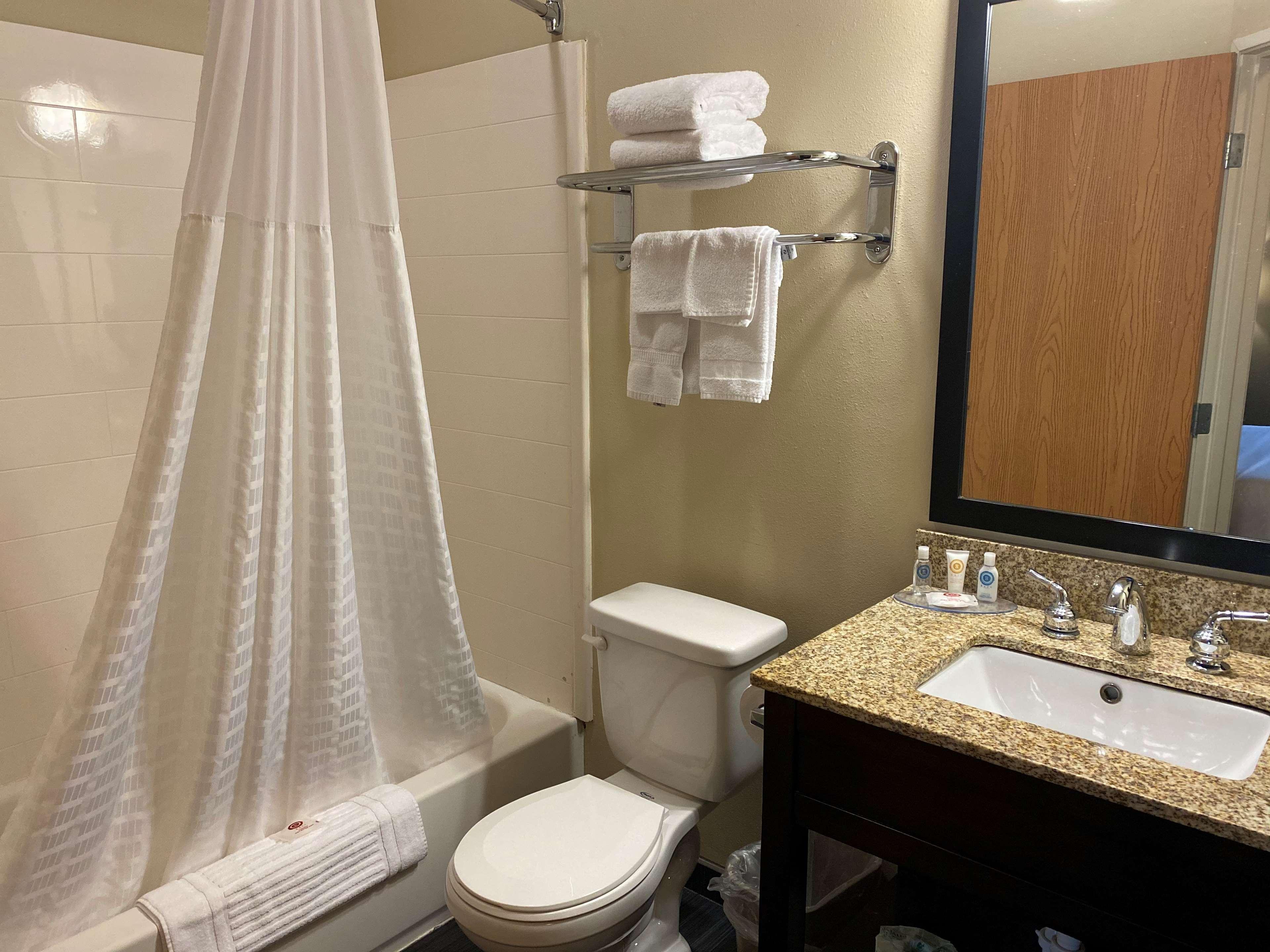 Surestay Plus By Best Western Jonestown Lebanon Valley Esterno foto